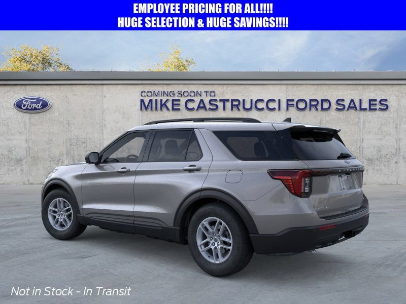 New 2026 Ford Explorer Active AWD/4WD image 4