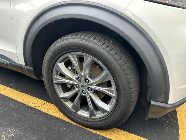 Used 2020 Ford Explorer Limited AWD/4WD image 3