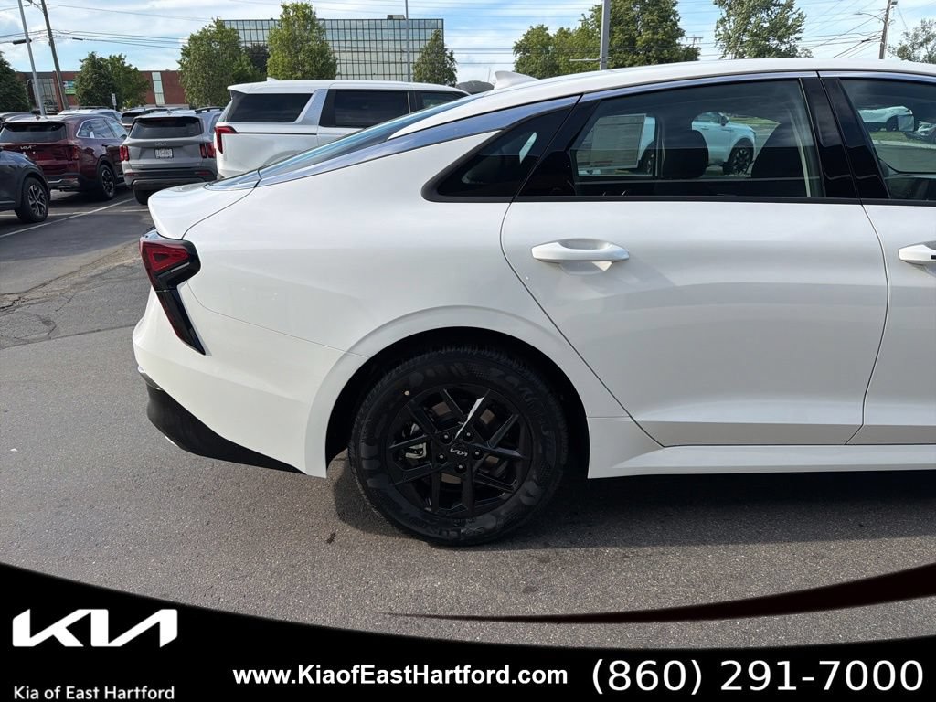 New 2026 Kia K5 LXS FWD image 7