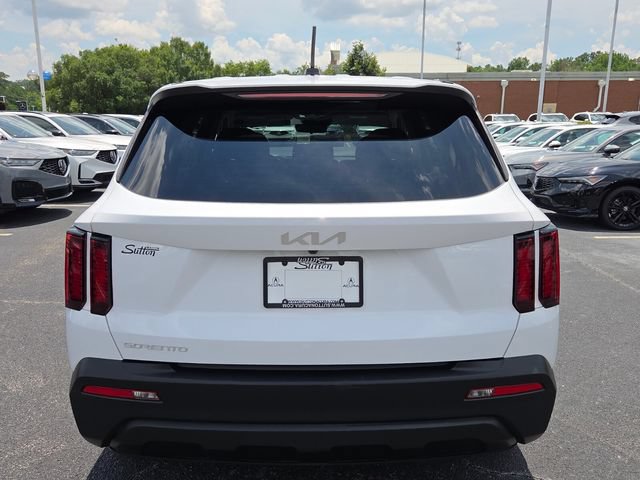 Used 2023 Kia Sorento LX FWD image 13