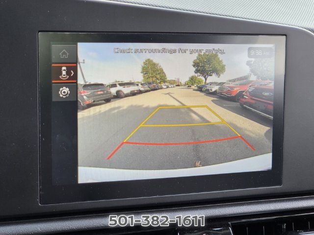 Used 2025 Kia Niro LX FWD image 23