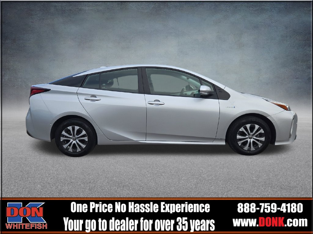 Used 2021 Toyota Prius LE AWD/4WD image 9