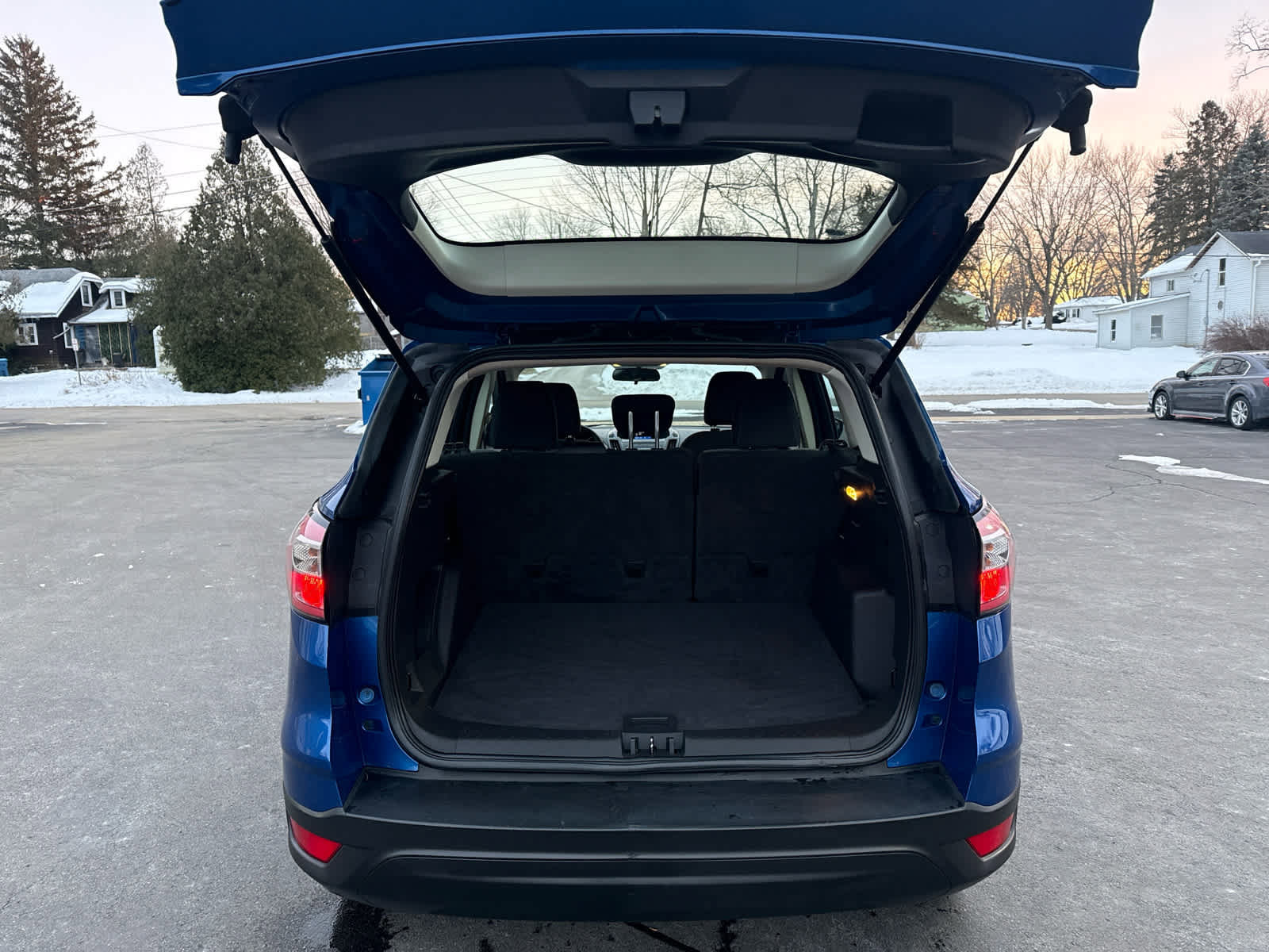 Used 2017 Ford Escape S image 15