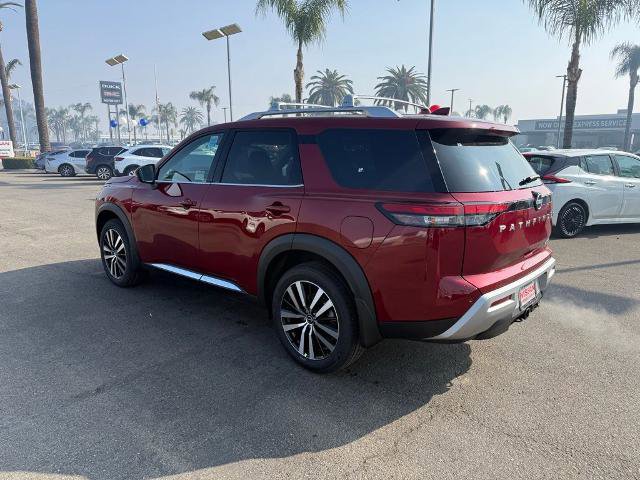 New 2025 Nissan Pathfinder Platinum image 4