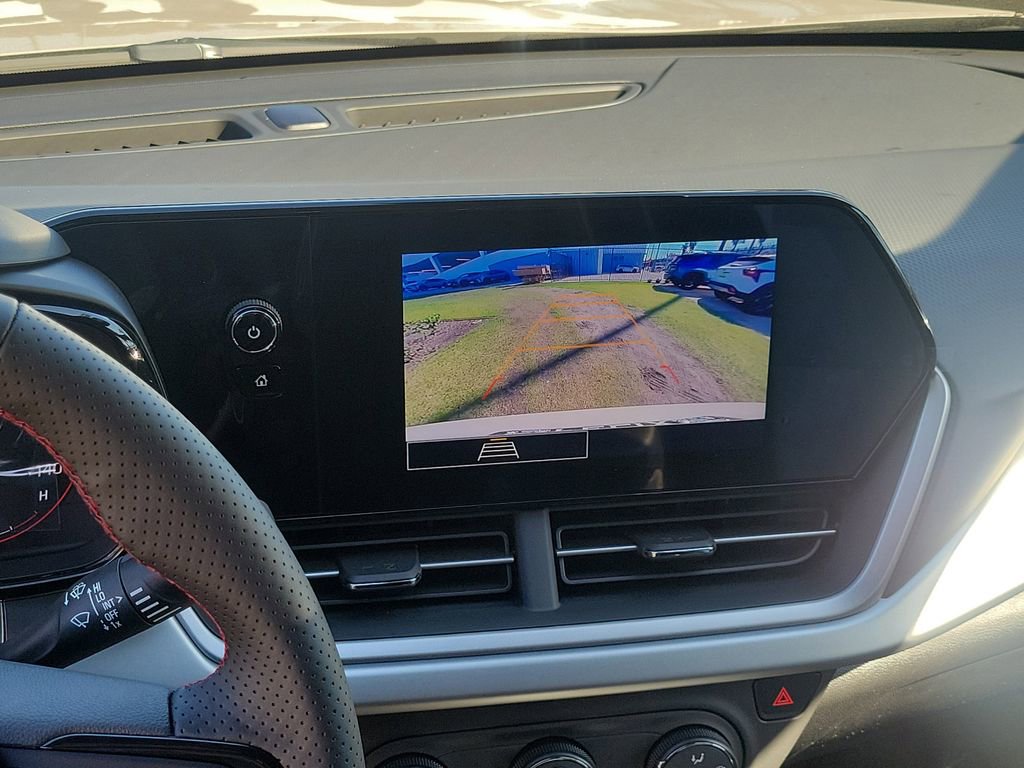 New 2026 Chevrolet Trax RS w/ Sunroof Package image 27