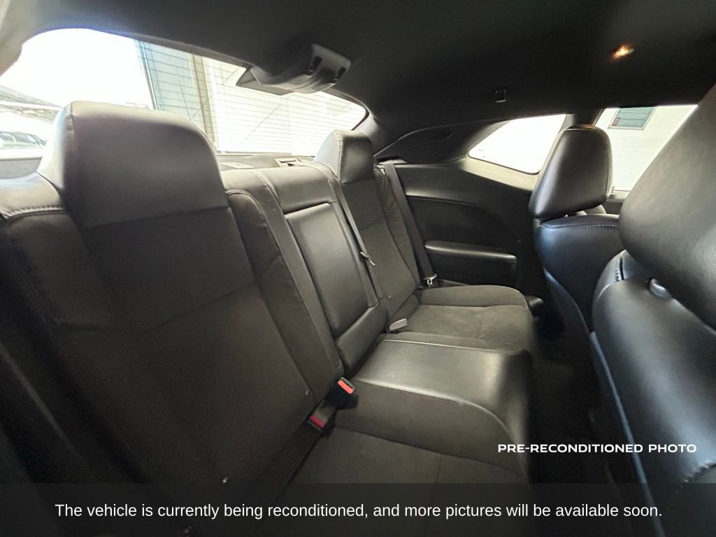 Used 2023 Dodge Challenger R/T w/ Plus Package image 11