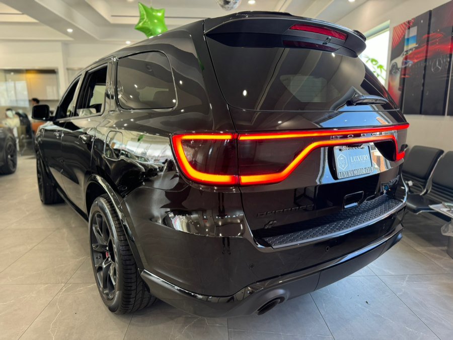 Used 2025 Dodge Durango SRT Hellcat AWD/4WD image 5