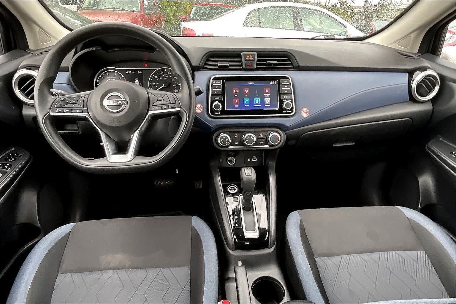Used 2023 Nissan Versa SV FWD image 10