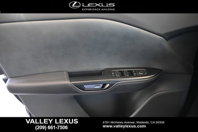 Used 2024 Lexus RZ 300e Premium w/ Technology Package FWD image 13