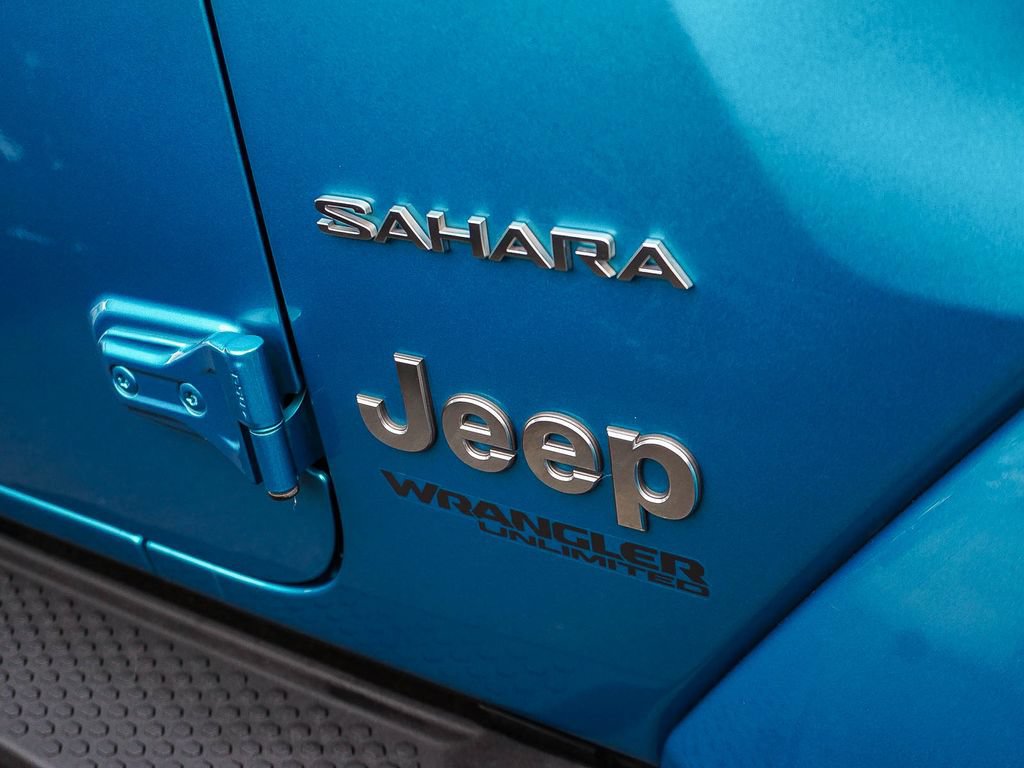 Used 2020 Jeep Wrangler Unlimited Sahara w/ Uconnect 4C Nav & Sound Group AWD/4WD image 12