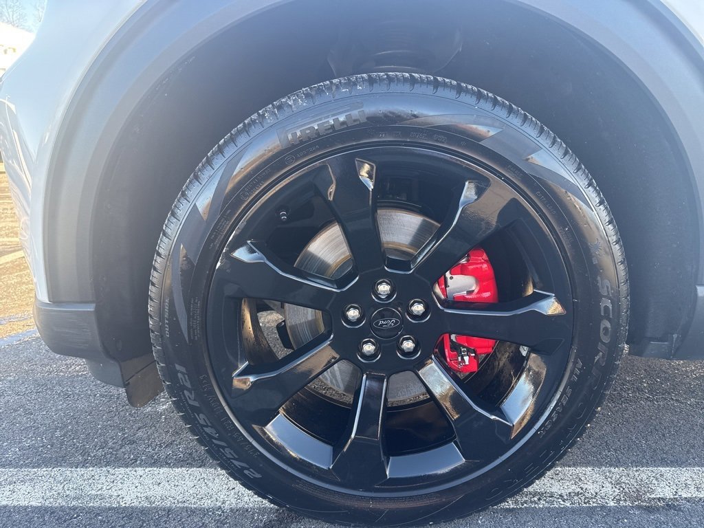 Used 2023 Ford Explorer ST w/ Equipment Group 401A image 9