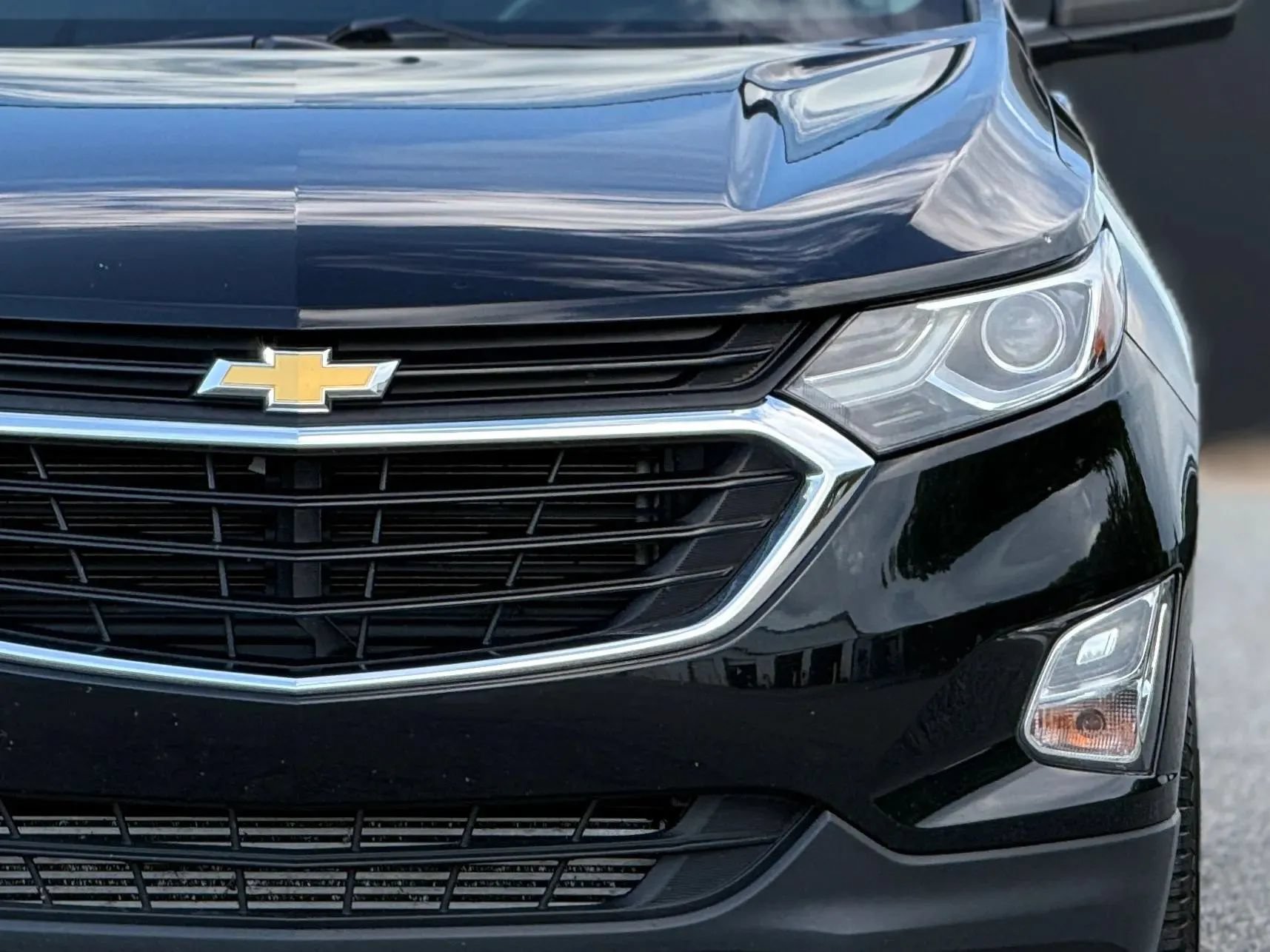 Used 2020 Chevrolet Equinox LS w/ LS Convenience Package AWD/4WD image 12