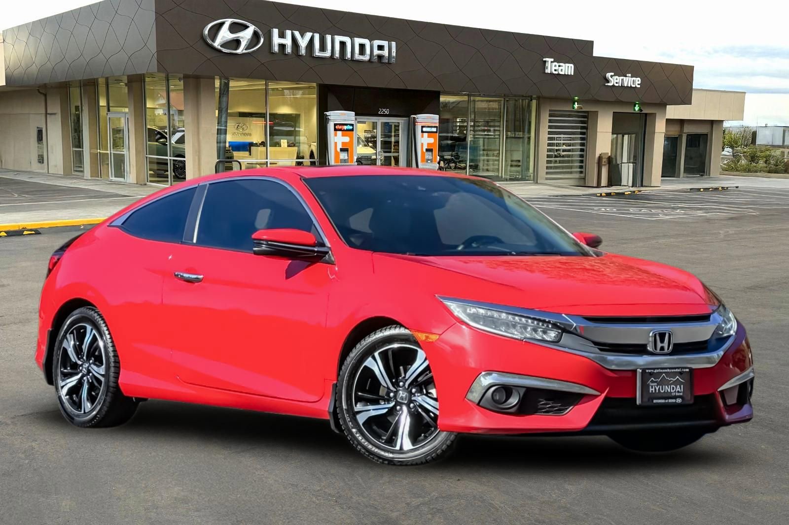 Used 2016 Honda Civic Touring video 2