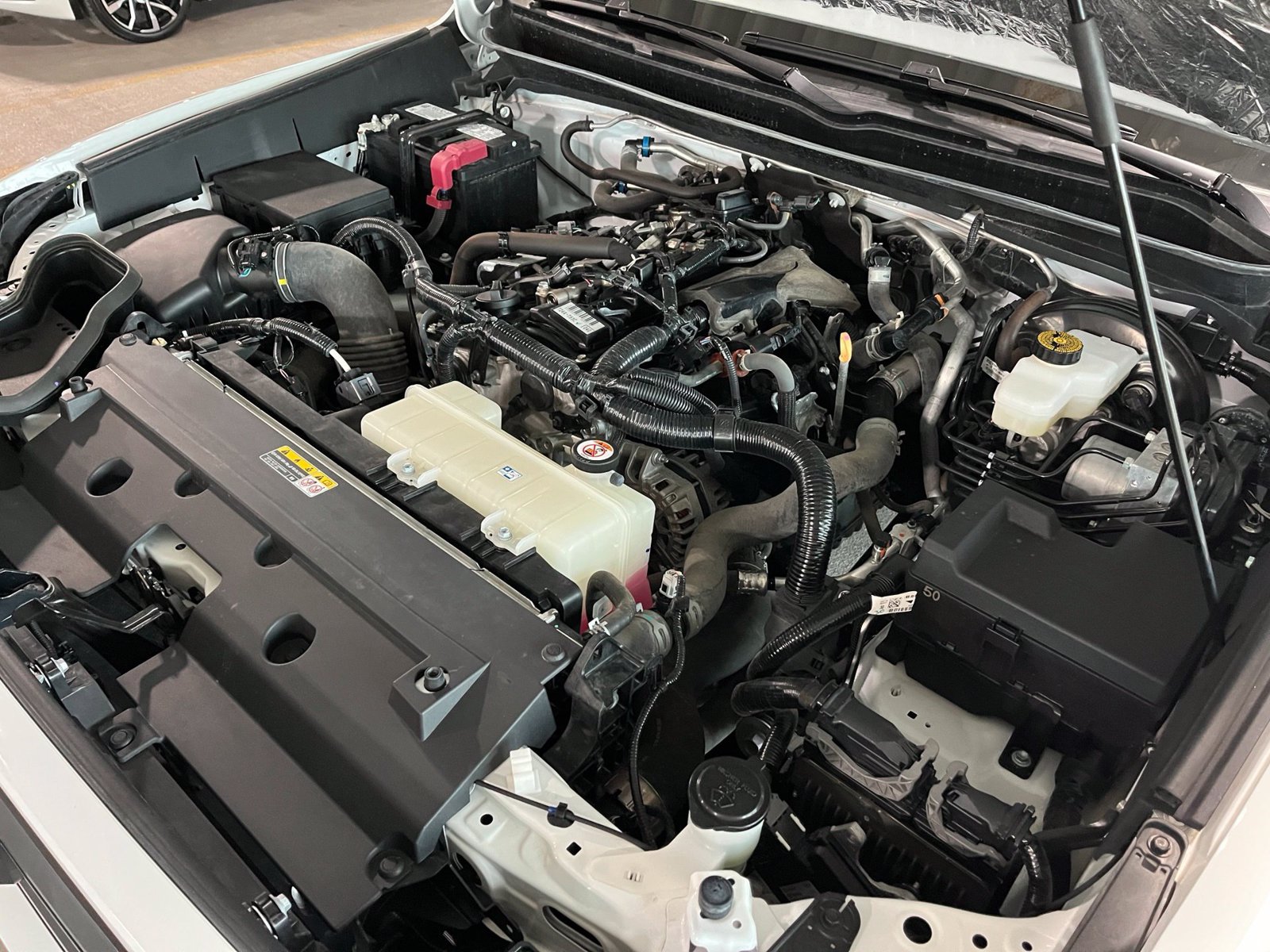 Used 2024 Toyota Tacoma SR5 AWD/4WD image 14