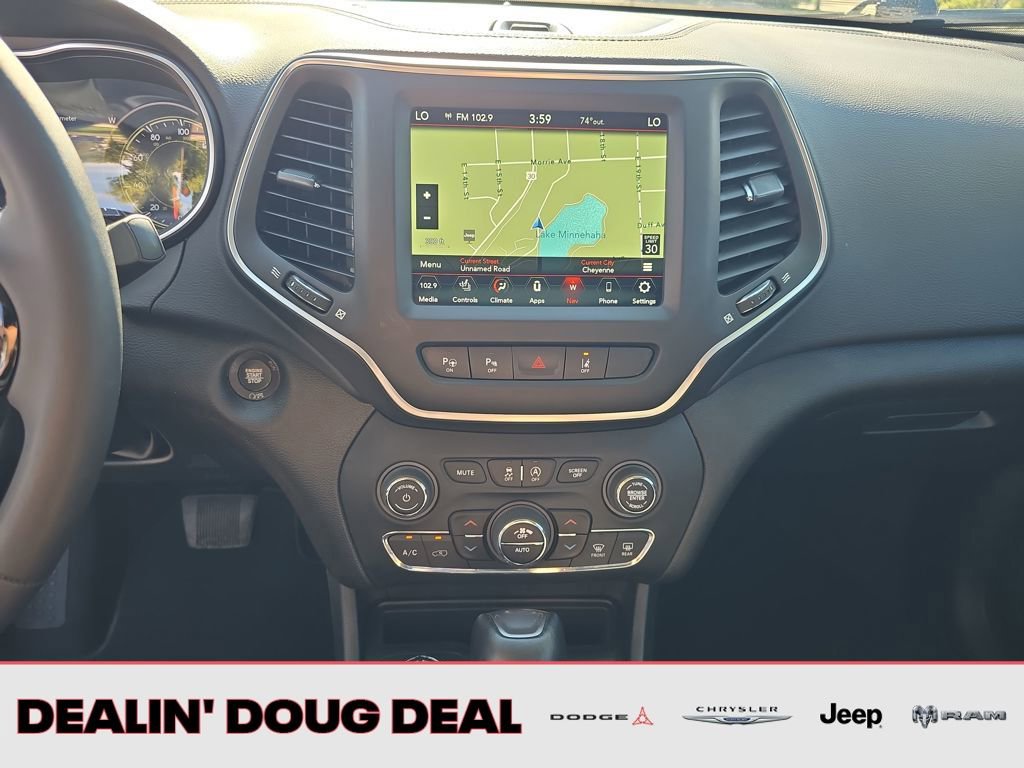 Used 2023 Jeep Cherokee Altitude Lux image 20