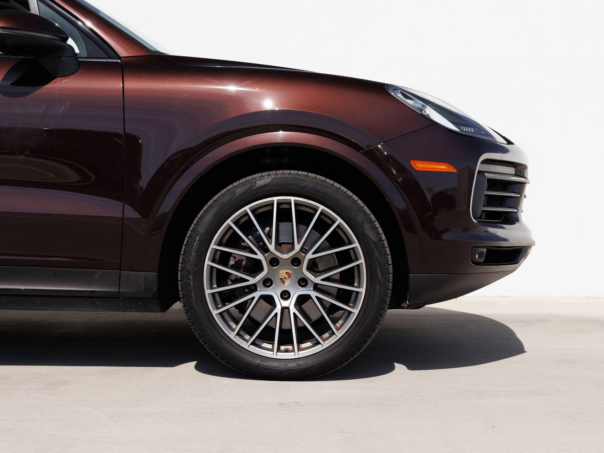 Certified 2023 Porsche Cayenne Platinum Edition AWD/4WD image 11