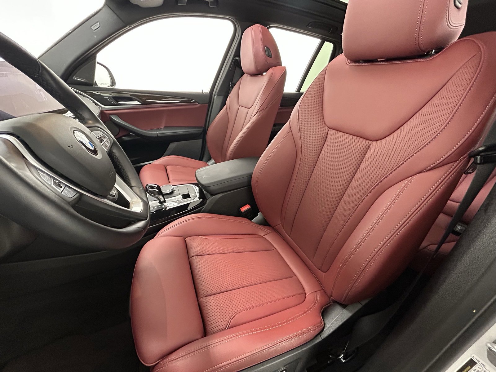 Used 2024 BMW X3 xDrive30i w/ Premium Package image 31