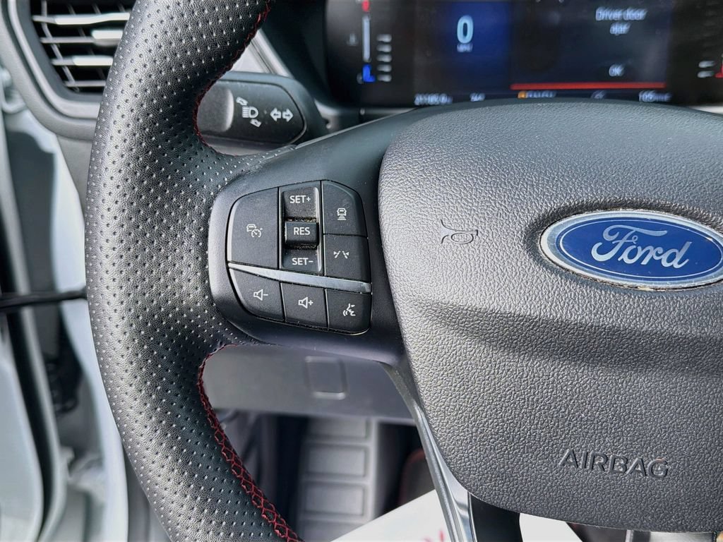 Used 2023 Ford Escape ST-Line w/ Tech Pack #1 AWD/4WD image 12