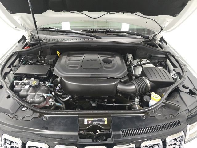 Used 2021 Jeep Grand Cherokee Overland image 32