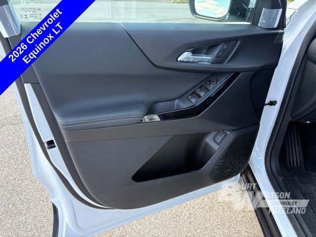 New 2026 Chevrolet Equinox LT w/ Convenience Package II FWD image 8