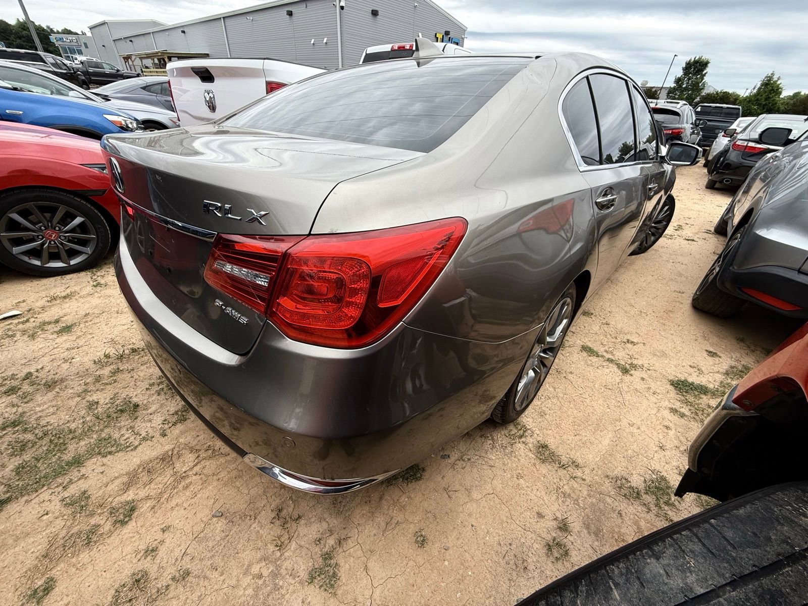 Used 2016 Acura RLX w/ Advance Package FWD image 3