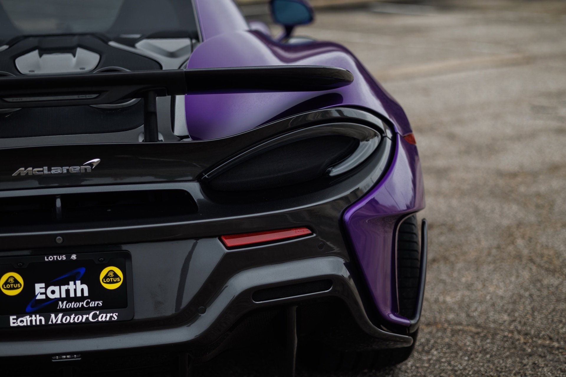 Used 2019 McLaren 600LT image 30