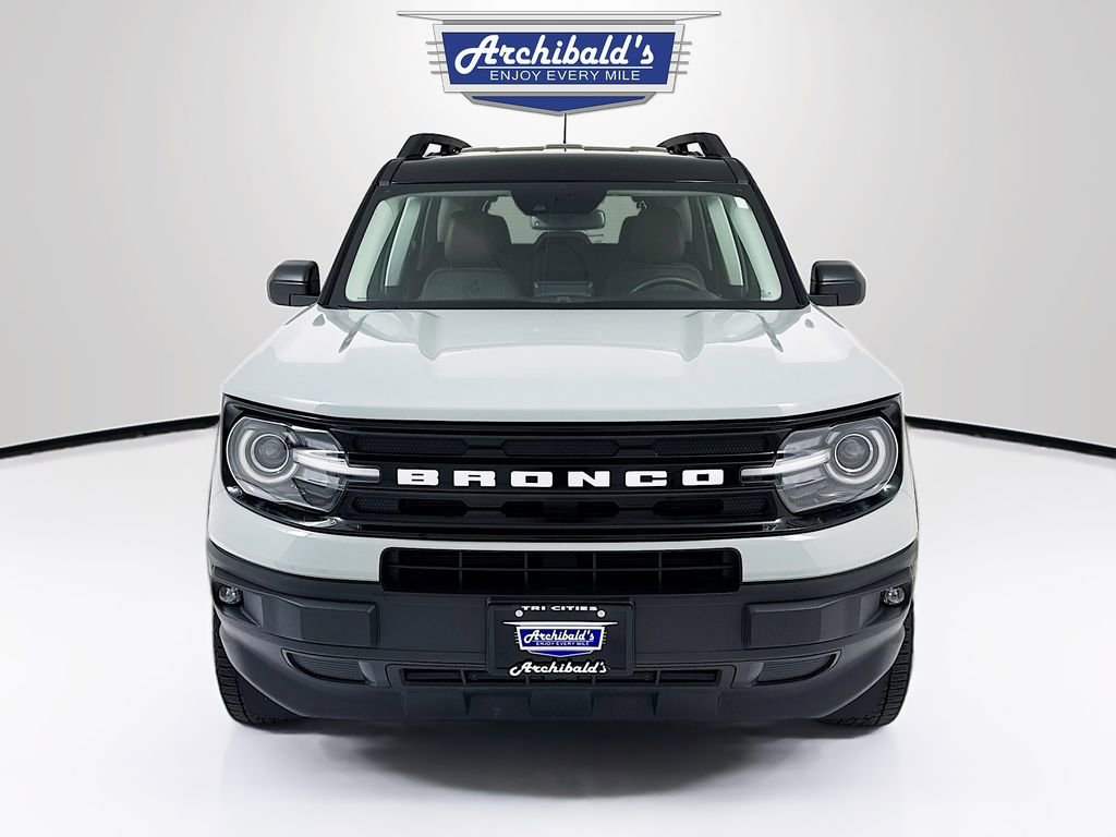 Used 2024 Ford Bronco Sport Outer Banks w/ Tech Package image 2