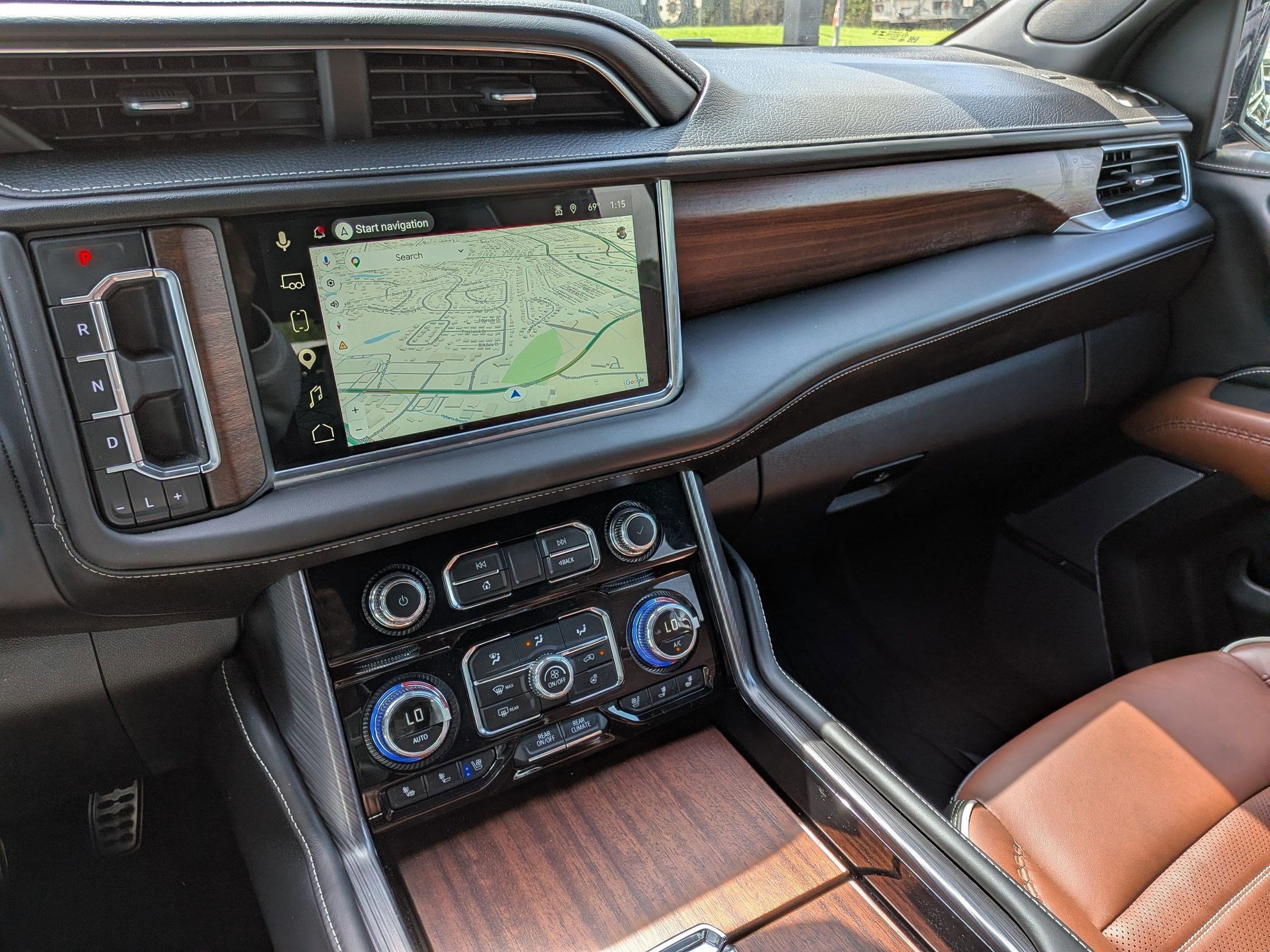 Used 2024 GMC Yukon Denali Ultimate image 24