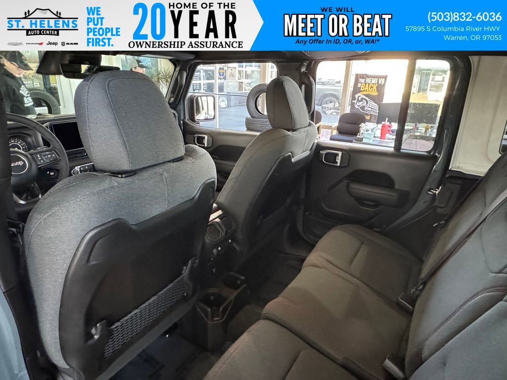 New 2026 Jeep Wrangler Unlimited Rubicon AWD/4WD image 27