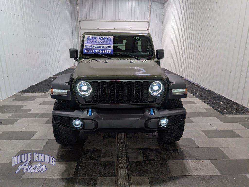 Used 2024 Jeep Wrangler Unlimited AWD/4WD image 6