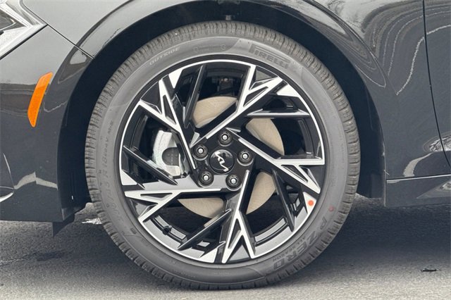 New 2026 Kia K5 GT-Line image 34