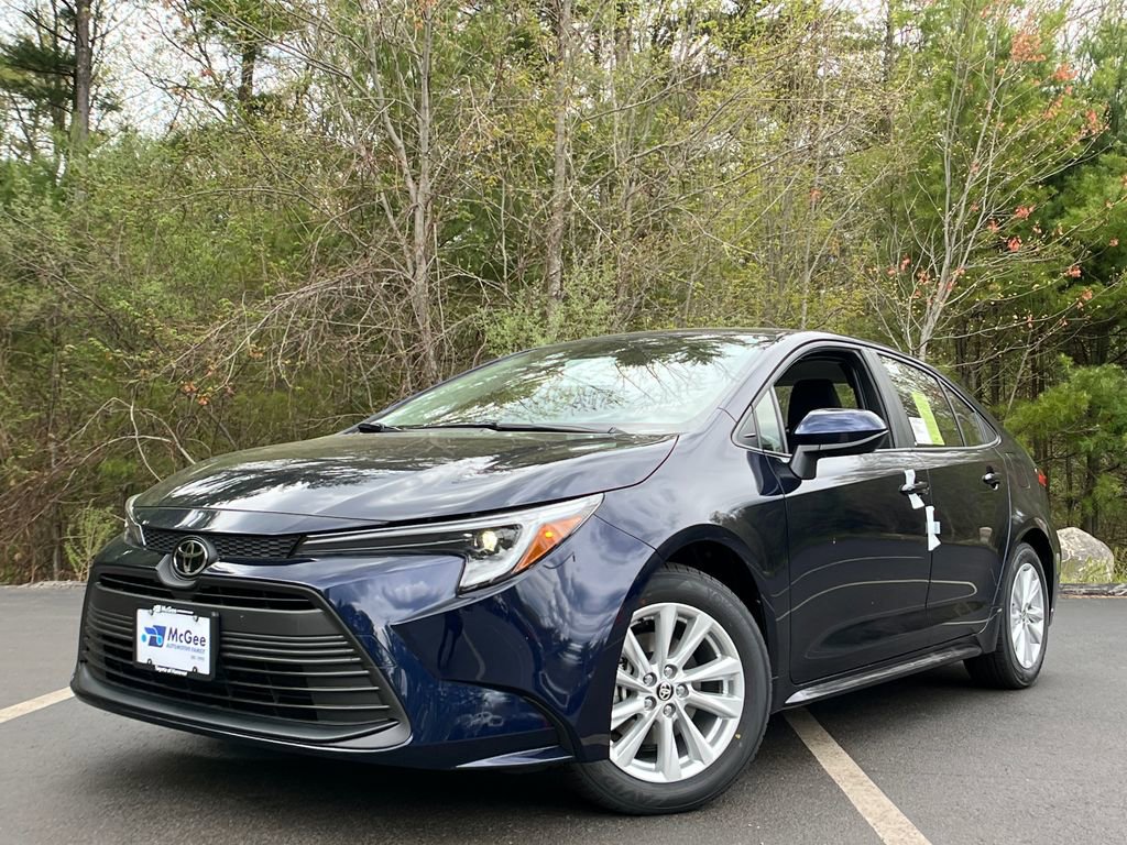 New 2026 Toyota Corolla LE w/ LE Premium Package FWD image 1