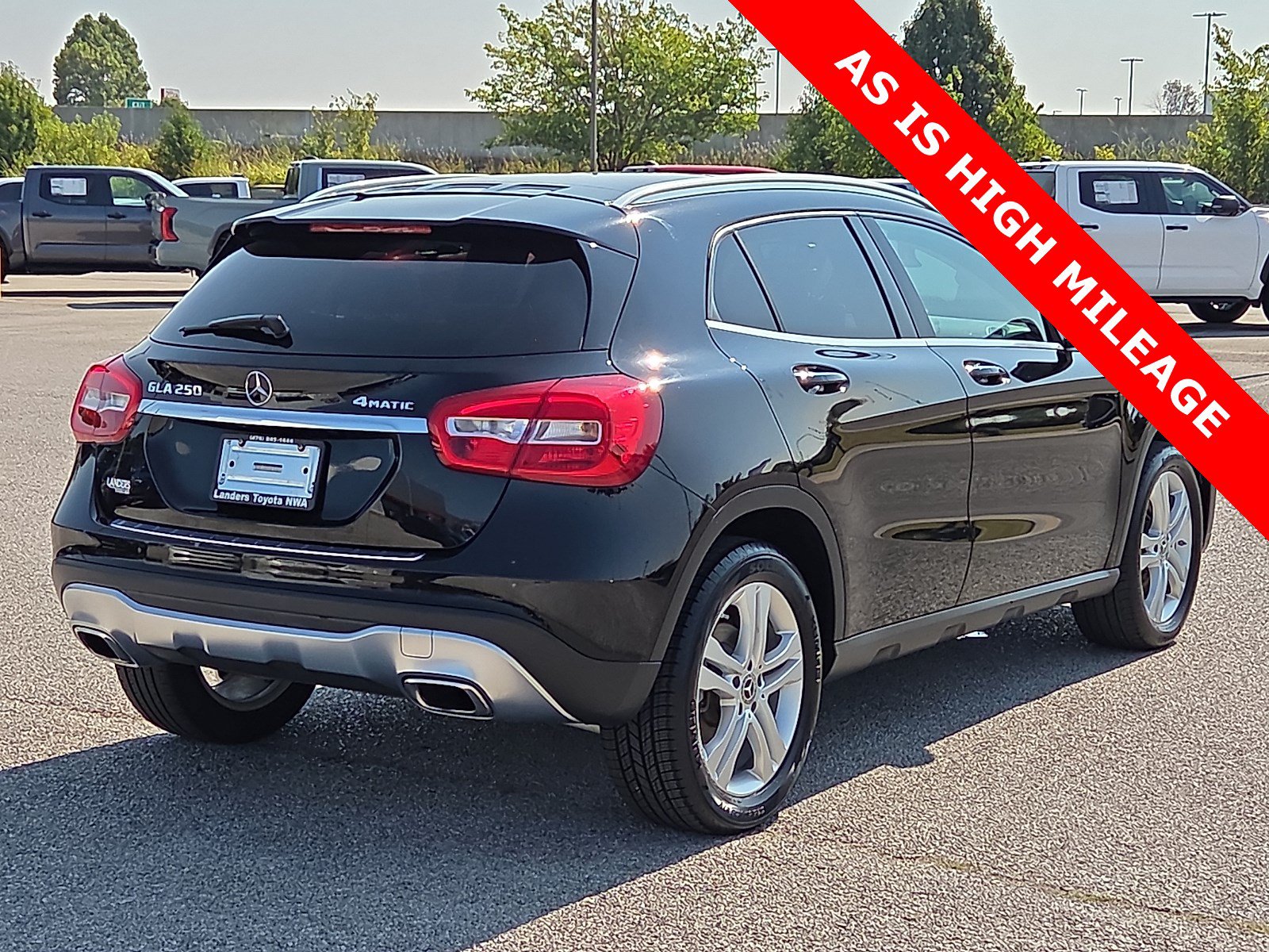 Used 2018 Mercedes-Benz GLA 250 4MATIC image 5