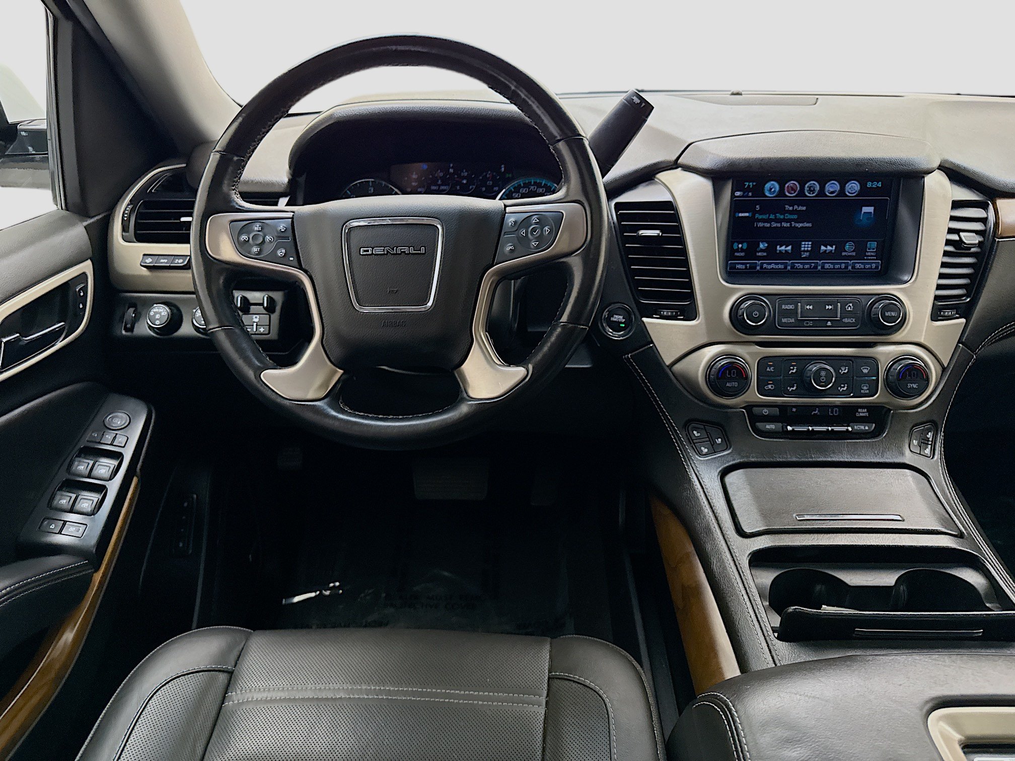 Used 2019 GMC Yukon Denali w/ Open Road Package AWD/4WD image 23