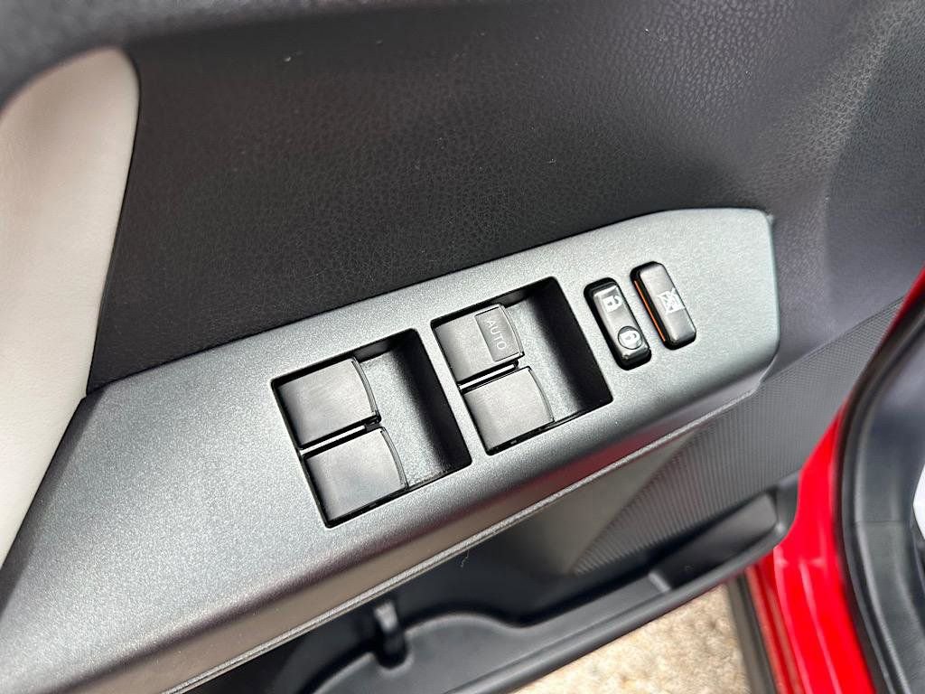 Certified 2017 Toyota RAV4 XLE AWD/4WD image 14