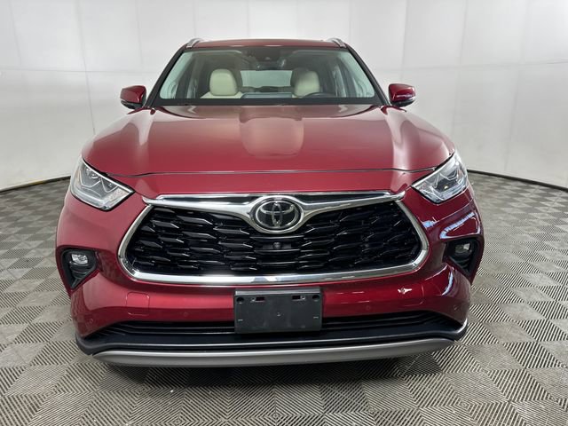 Used 2022 Toyota Highlander Platinum image 8