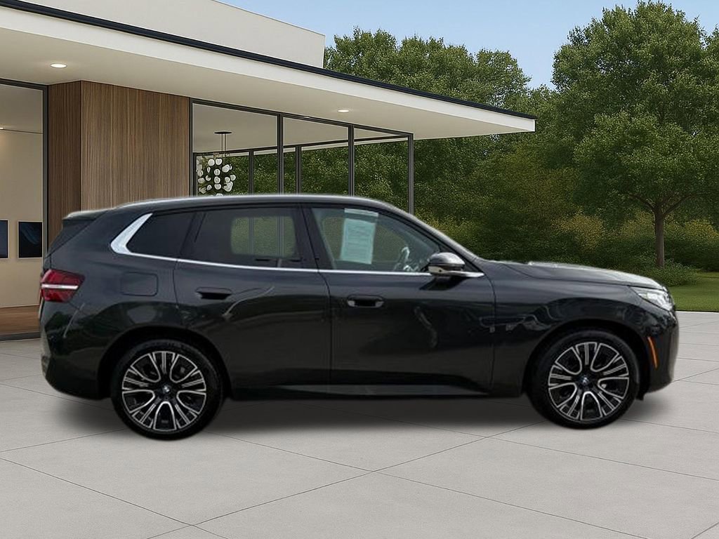 Used 2025 BMW X3 xDrive30i w/ Premium Package image 7