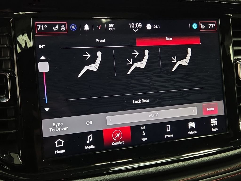 Used 2024 Dodge Durango GT AWD/4WD image 22