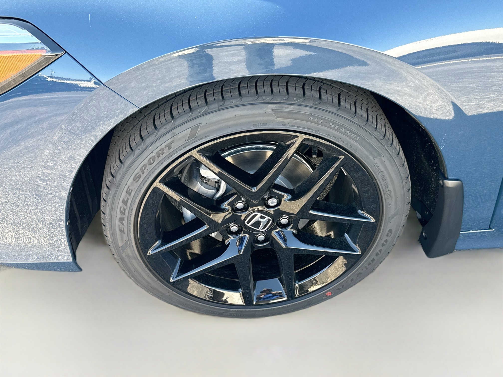 New 2026 Honda Civic Sport image 25