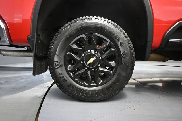 Used 2024 Chevrolet Silverado 2500 LTZ w/ LTZ Plus Package AWD/4WD image 11
