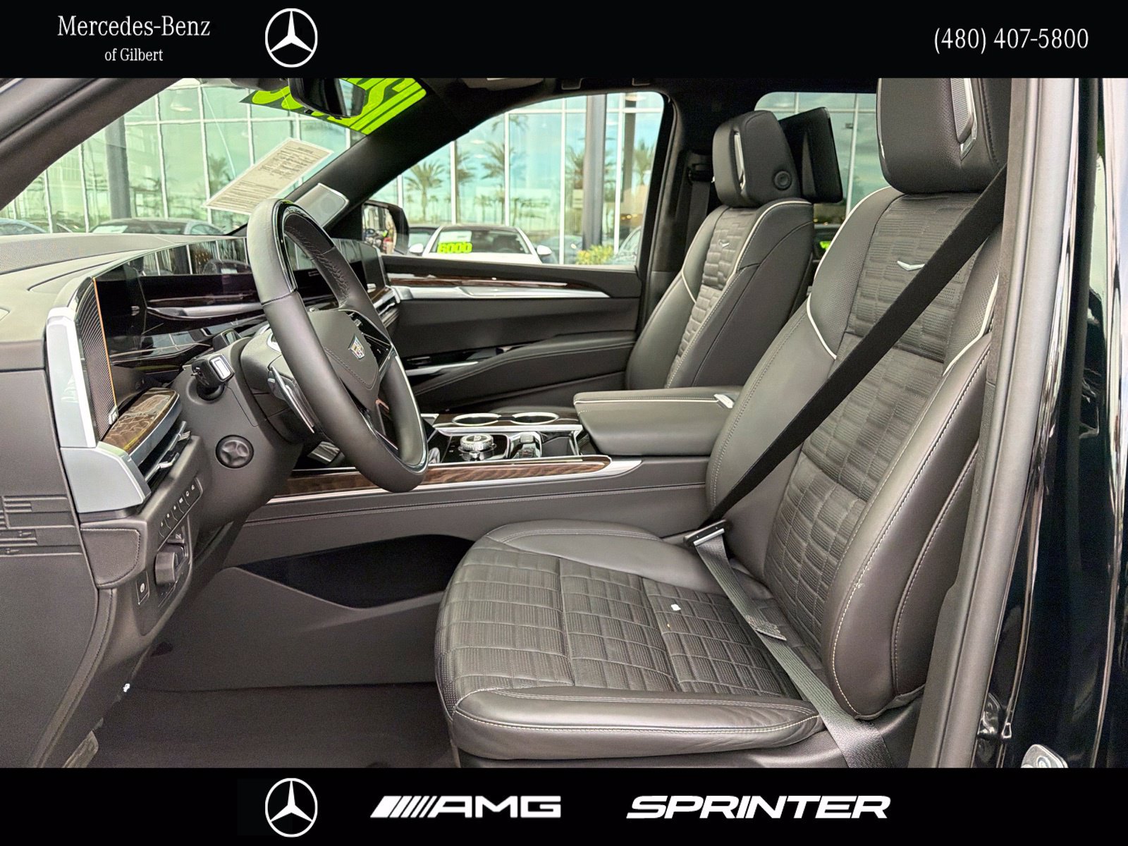 Used 2025 Cadillac Escalade ESV Sport Platinum AWD/4WD image 8