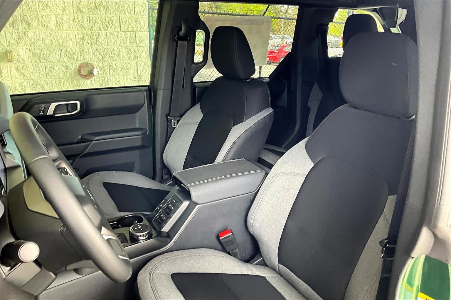 New 2025 Ford Bronco Big Bend AWD/4WD image 9