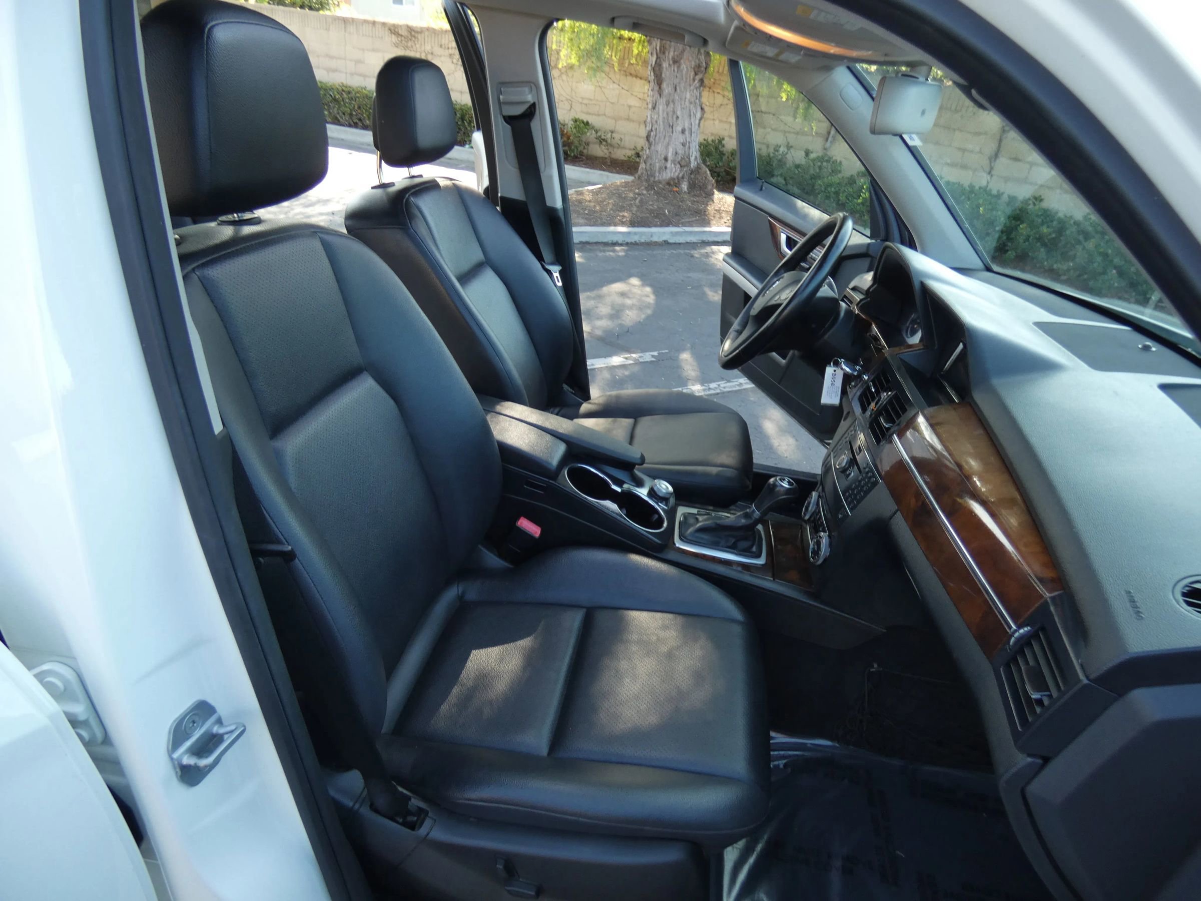 Used 2012 Mercedes-Benz GLK 350 2WD image 27