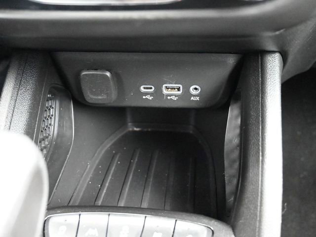 Used 2023 Chevrolet TrailBlazer LT w/ Convenience Package image 42