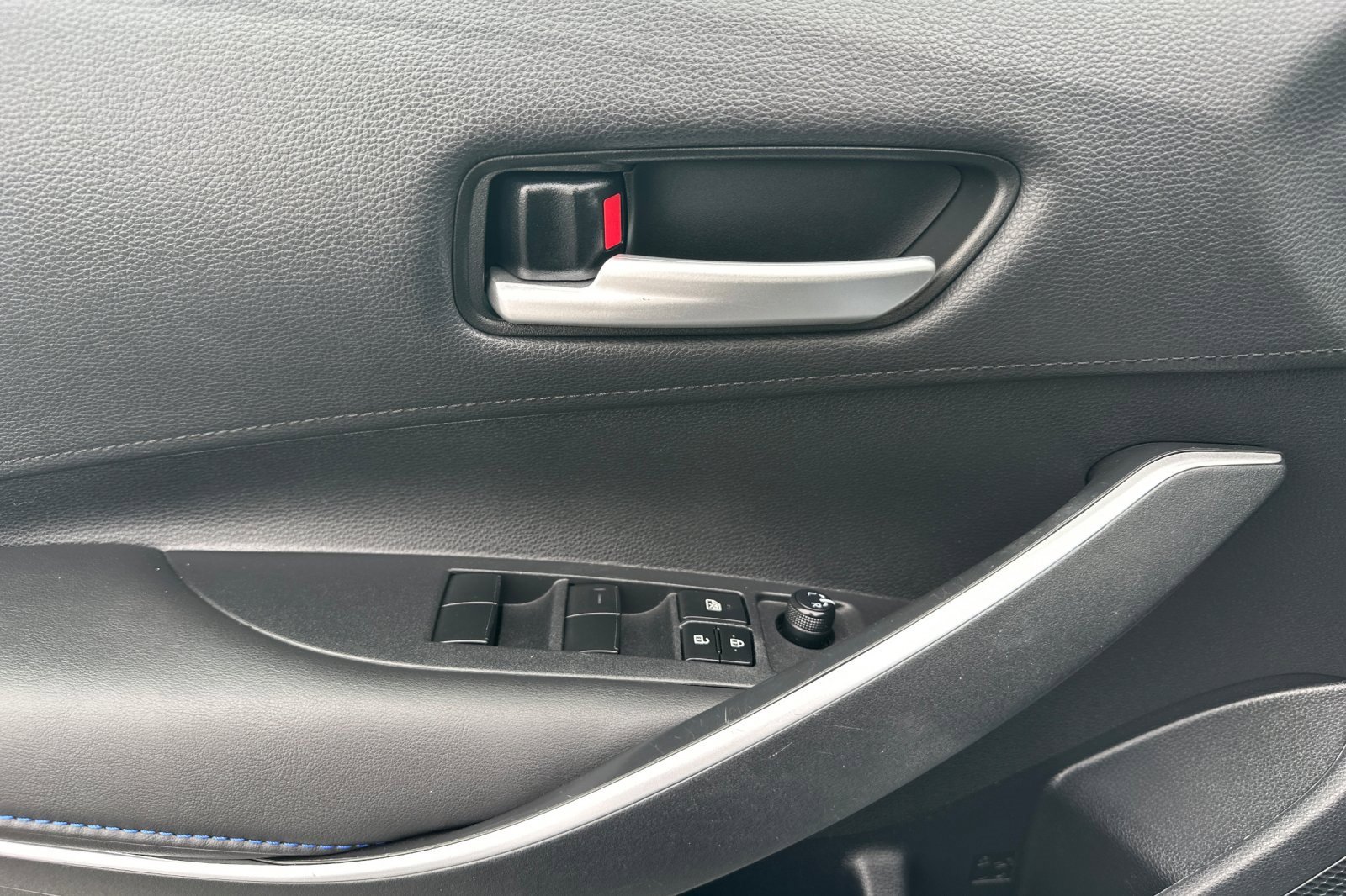 Certified 2020 Toyota Corolla SE image 17