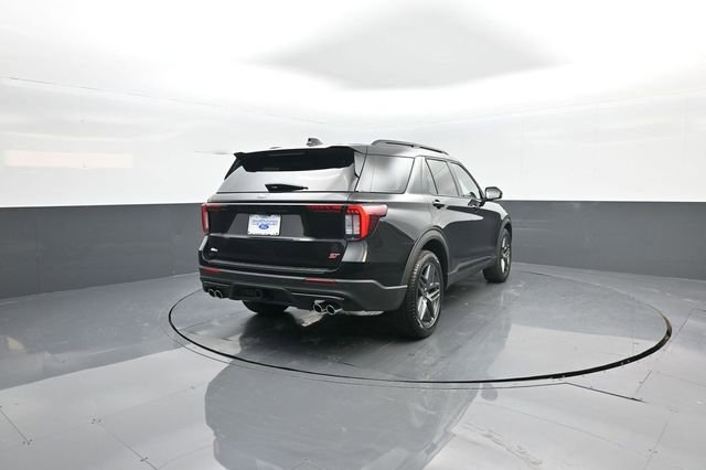 New 2026 Ford Explorer ST image 7