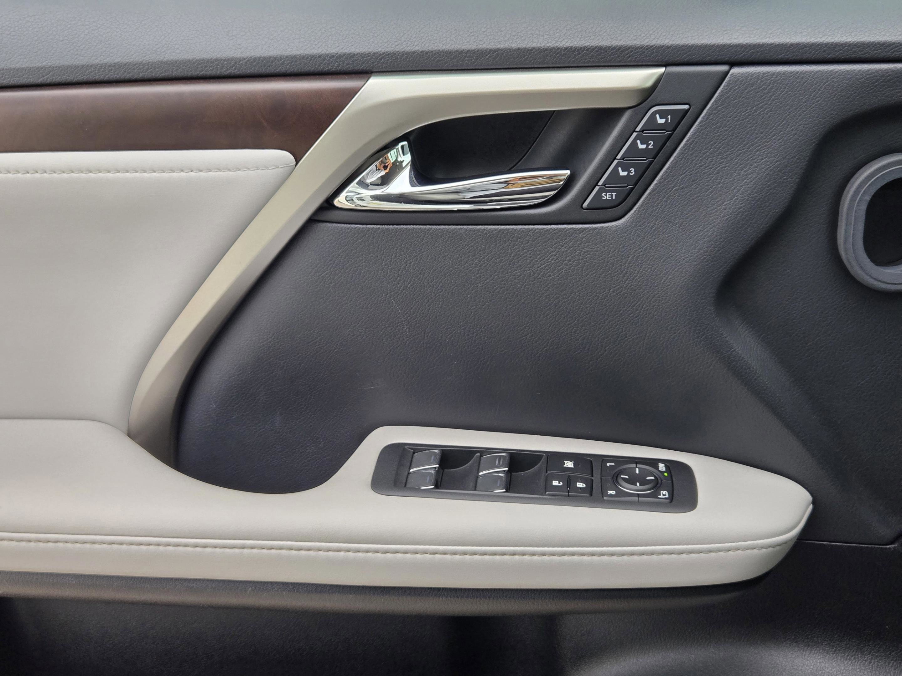 Used 2020 Lexus RX 350 FWD w/ Premium Package image 23