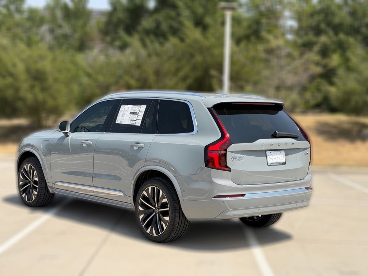 New 2026 Volvo XC90 T8 Plus w/ Protection Package Premier AWD/4WD image 5