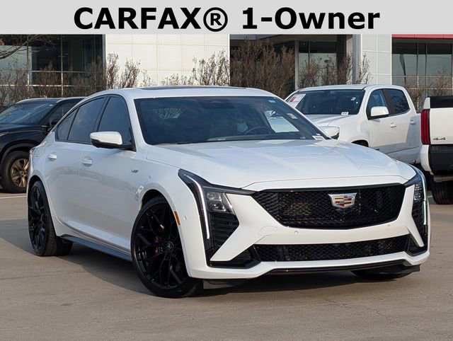 Used 2026 Cadillac CT5 V image 2