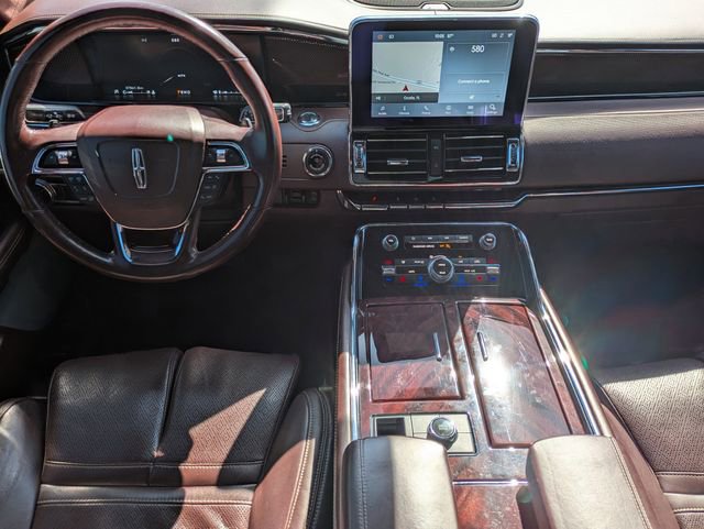 Certified 2020 Lincoln Navigator Black Label w/ Cargo Convenience Package AWD/4WD image 15